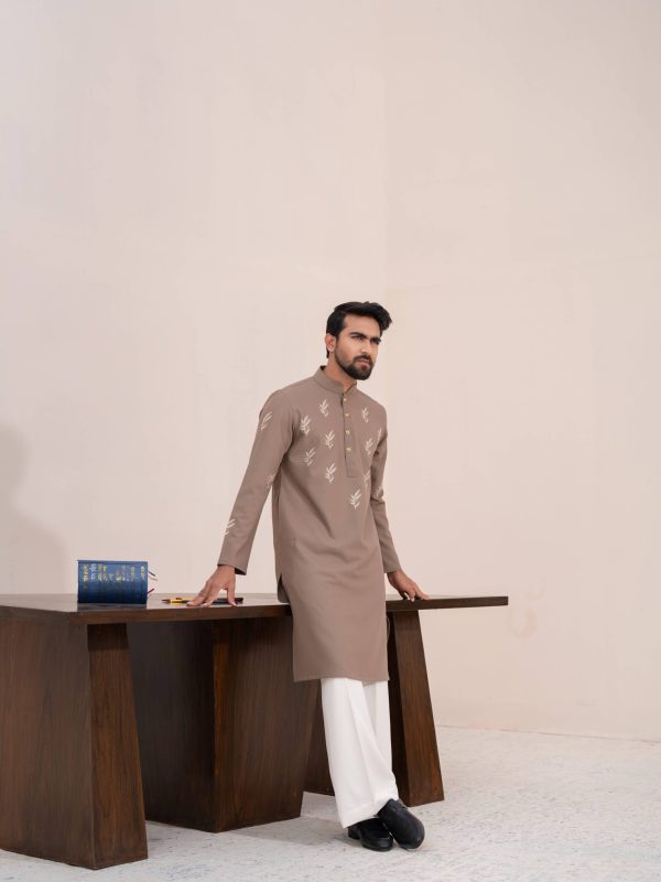 Izaan